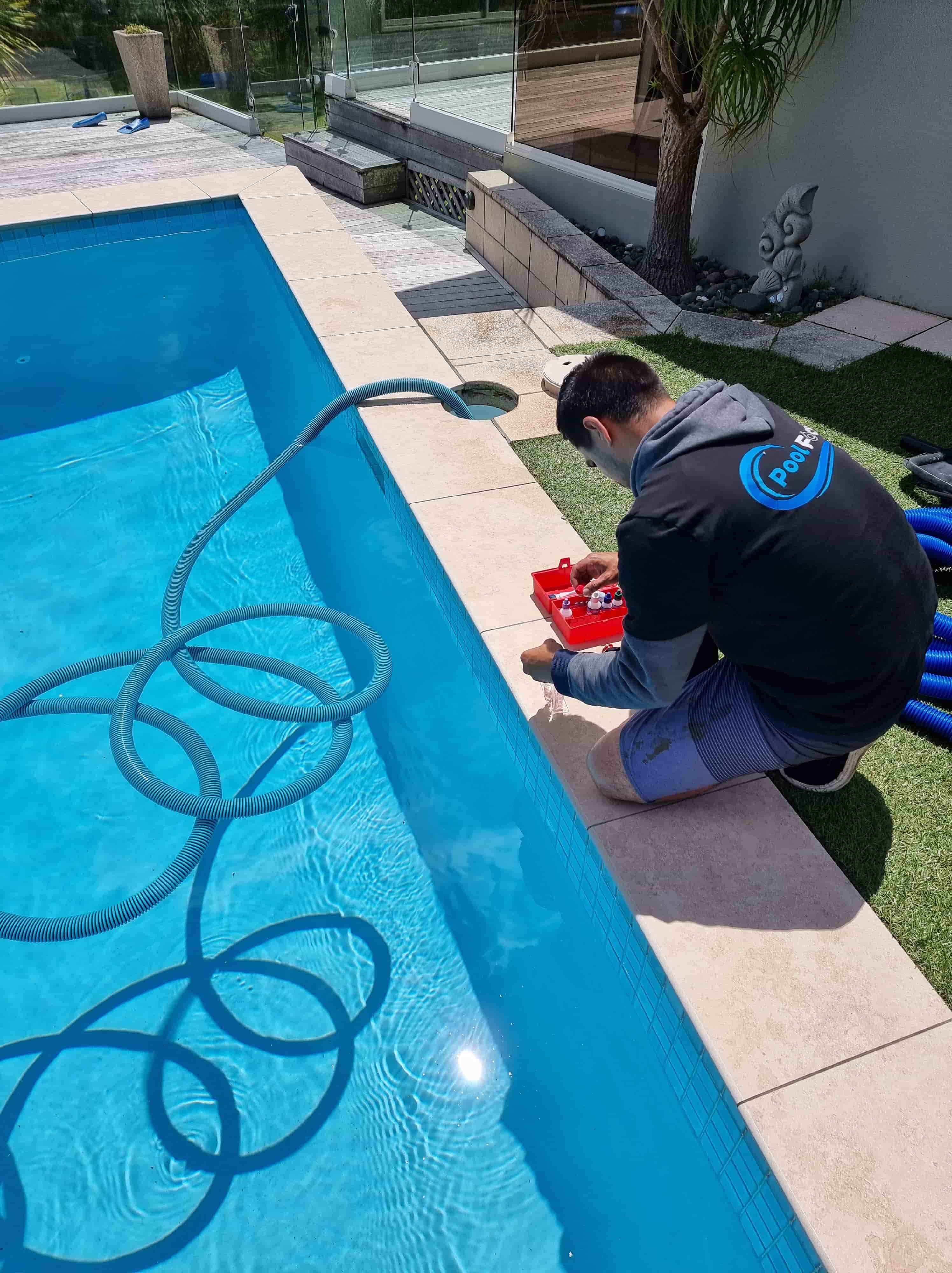 Pool Focus - Pool Valet